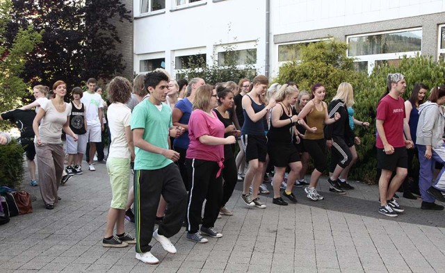 Gemeinsam Spaß am Sport haben die Schülerinnen und Schüler des Berufskolleg Bergkloster Bestwig (Foto: BKBB | Claudia Fokkens, GTA-M)