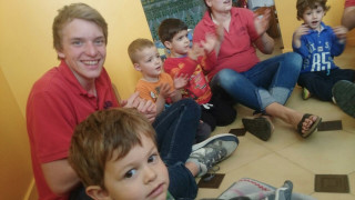 Lennart Raulf im deutschen Kindergarten in Barcelona. Foto: privat